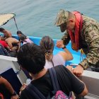 Tras el rescate, el servicio de seguridad coordinó la atención de los nueve ocupantes.