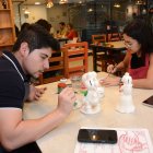 Con los talleres las parejas crean vínculos y pueden interactuar con otras personas