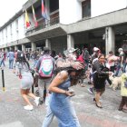 En el Centro Histórico se vivió un ambiente de fiesta, niños jóvenes y adultos jugaron carnaval