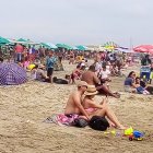 Los turistas disfrutaron de las playas en el feriado de carnaval 2024.