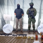 Evidencias encontradas encaletadas en el interior de la cárcel de Cotopaxi.