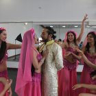 En la puesta en escena participan 40 bailarines.