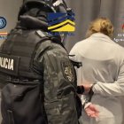 La Policía Nacional y Vigilancia Aduanera, en cooperación con Ecuador, han detenido a 32 personas, trece de ellas en España (una en Valencia) como presuntos integrantes de una red de narcotraficantes