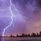 Del 17 al 21 de febrero, se esperan lluvias intensas en el Litoral y zonas cercanas a la estribación occidental, según el Inamhi.