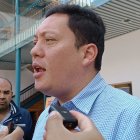 Cristian Zamora, alcalde de Cuenca, brindando las declaraciones.