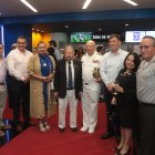 Juan Velasco, Luis Vinueza, Mercedes Lozada, Johnny Czarninski, John Aristizábal, Luis Fierro, Nancy Espinoza y Francisco Félix.