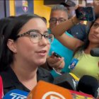 Blanca Lopéz Vicealcaldesa en el estadio Monumental