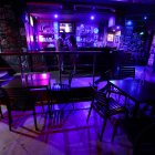 Afectación. Debido a la inseguridad y toque de queda, la atención en centros nocturnos se ha visto mermada.