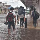 Educación asegura que aplica planes preventivos para miles de estudiantes.