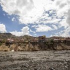 Una zona afectada por la crecida del río Irpavi este jueves 22 de febrero de 2024, en La Paz (Bolivia).