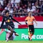 Leonardo Realpe es considerado como uno de los titulares en Red Bull Bragantino