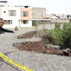El río destruyó el muro y parte del estacionamiento del Conjunto. Se espera que en esta zona se construya un muro de escollera para evitar emergencias.