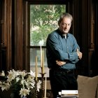 Personaje.- El escritor norteamericano Paul Auster.