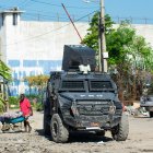 Al menos una decena de personas murió tras el ataque a la prisión civil de Puerto Príncipe por parte de bandas armadas.