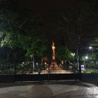 Áreas. El parque Centenario está cerrado durante las noches. Ciudadanos lamentan la inseguridad en los alrededores del sitio.