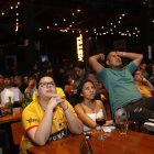 Reactivación. Decenas de personas acudieron la noche del sábado a la plaza Sports Garden, en la avenida Carlos Julio Arosemena, para observar el combate de Marlon ‘Chito’ Vera.