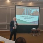 Exposición. Christian Wahli expuso las falencias del sector.