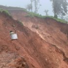 Bolívar. Una persona ‘viaja’ en una olla, en Echeandía.