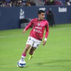 Kendry Páez hizo un golazo ante Cumbayá.