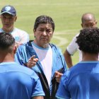 El mexicano Luis Fernando Tena dirige la selección guatemalteca que piensa también en las eliminatorias mundialistas con el antecedente de buenas presentaciones en los torneos Concacaf del año pasado.