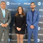 Ejecutivos de Corporación Proauto durante el lanzamiento del plan de beneficios automoriz.