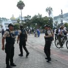 Quito es una de las ciudades donde rige el toque de queda.