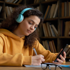 Entre los géneros musicales que se ha demostrado que mejoran la experiencia de estudio se encuentra la música barroca