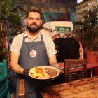 El Chef. Lenin Carrillo estudió Gastronomía en Quito y en Lima.