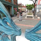 Entorno. Los negocios, sobre todo los de gastronomía, le dan dinamismo a la calle Panamá. A diario llegan familias y trabajadores de los alrededores a la vía, que tuvo una regeneración.