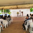 Tristeza en San Vicente por el asesinato de su alcaldesa, Brigitte García