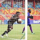 El delantero Roberto La Tuka Ordóñez volvió a anotar en el fútbol colombiano