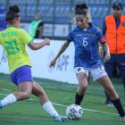 Brasil dominó sin problemas el partido ante un defensivo Ecuador.