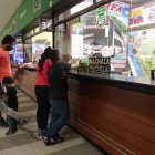 Las terminales de Guayaquil prevén recibir a miles de viajeros durante los días de asueto.