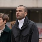 El exfutbolista Dani Alves acudió a la Audiencia en Barcelona, tras su salida de la cárcel
