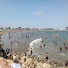 Los turistas comenzaron a llegar a Playas desde el viernes y ya el sábado el balneario lucía lleno.