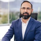 El ministro de Minas, Andrés Camacho, anunció la reducción de la venta de energía eléctrica a Ecuador