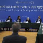 Reunión entre los representantes de China y Estados Unidos, este 7 de abril de 2024.