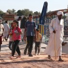 Los ciudadanos se trasladan de Sudan.