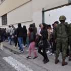 Situación. Durante el simulacro se simuló una alerta de bomba en el recinto electoral.