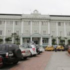 El hospital Luis Vernaza seguirá atendiendo varias especialidades médicas.