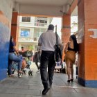 1. Afectados. Las trabajadoras sexuales están entre los comerciantes, clientes y hasta estudiantes. Las afectaciones para algunos son evidentes.