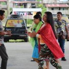 Situación. Tantos adultos como niños dejan de usar vestimentas típicas