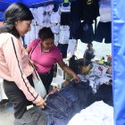 Las personas de a poco llegaron a comprar los útiles escolares