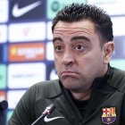 GRAFCAT2725 Sant Joan Despí (BARCELONA) 12/04/2024.- El entrenador del Fc Barcelona, Xavi Hernández, durante la rueda de prensa posterior el entrenamiento del primer equipo en las instalaciones de Sant Joan Despí y previa al partido de jornada 11 de LaLiga EA Sports contra el Cádiz CF. EFE/Quique Garcia