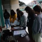 Las personas que fueron designadas como miembros de las juntas receptoras del voto deben participar en una nueva capacitación