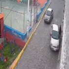 Dos delincuentes robaron el auto de un ciudadano al sur de Quito