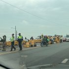 Uniformados llegaron para colaborar con la situación