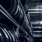 Expertos recomiendan revisar la fecha de caducidad de la llanta antes de adquirirla.