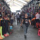 Panorama. Para los comerciantes de la bahía de Guayaquil, esta semana sus ingresos se redujeron hasta un 40 % si se compara con lo que produjeron la semana pasada.