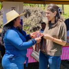 Acto. Pretenden destacar las habilidades de los tejedores.
